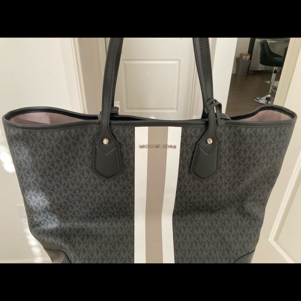 MK Totes handbags